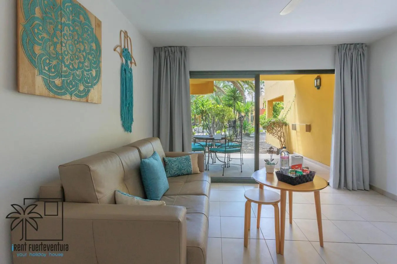 コラレホCasa Betta Wifi And Pool Irent Fuerteventuraアパートメント スペイン